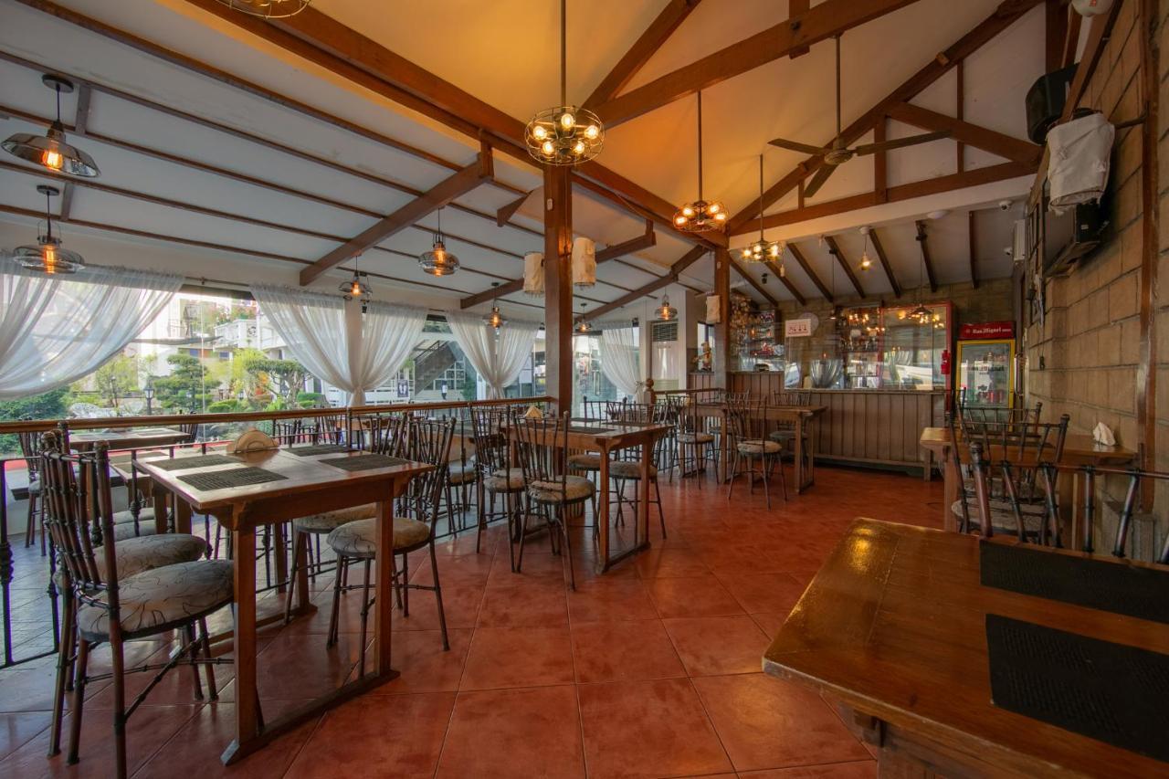 Rosvenil Hotel Tacloban Exterior photo